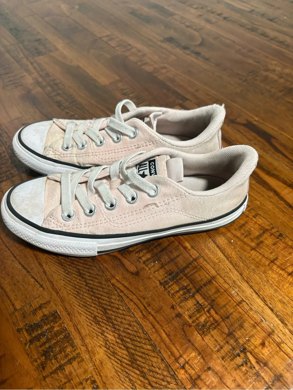 Converse Low-Top Sneakers in Pale Pink and green shimmer. Size 13